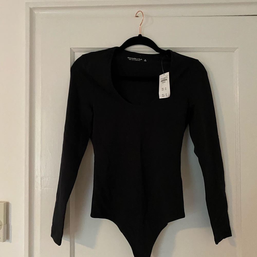 Abercrombie long sleeve bodysuit in black